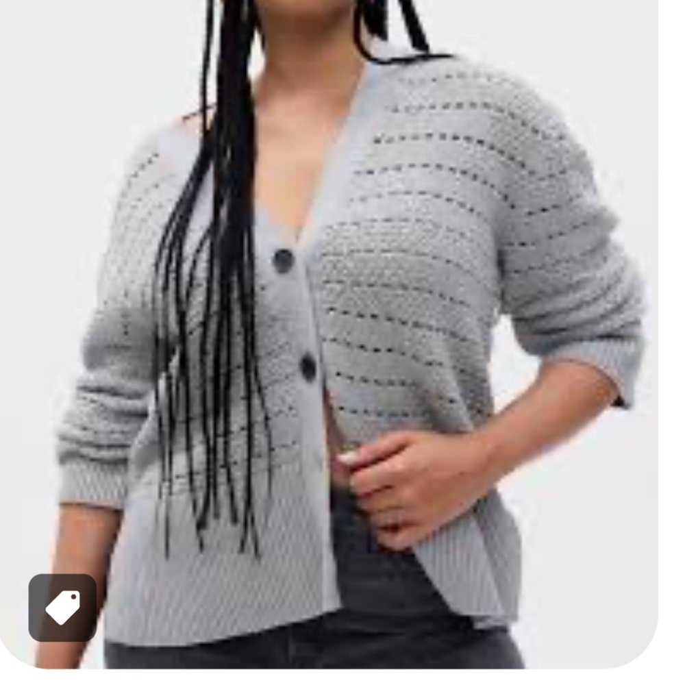🌸 Gap Split-Hem Crochet Cardigan - Picture 2 of 3